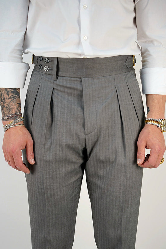 Gurkha Grigio Cenere con 4 bottoni e fibbie stringenti laterali