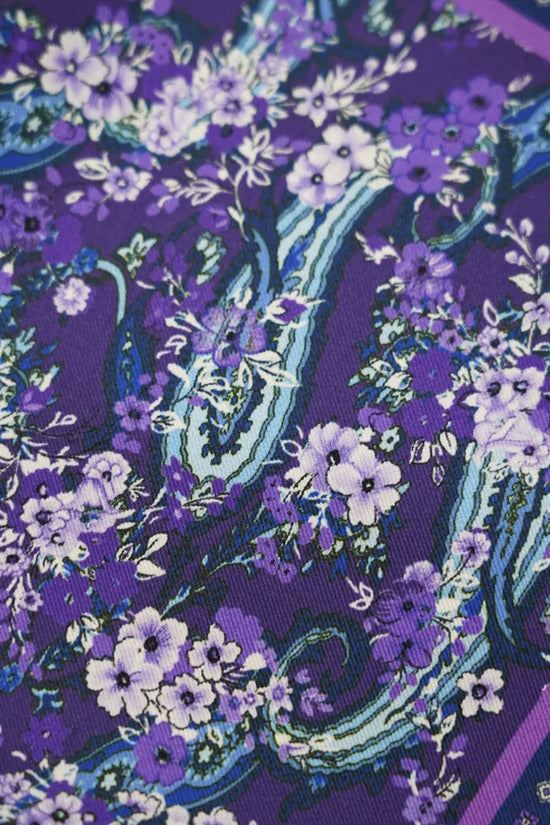 Pochette in seta fantasy viola