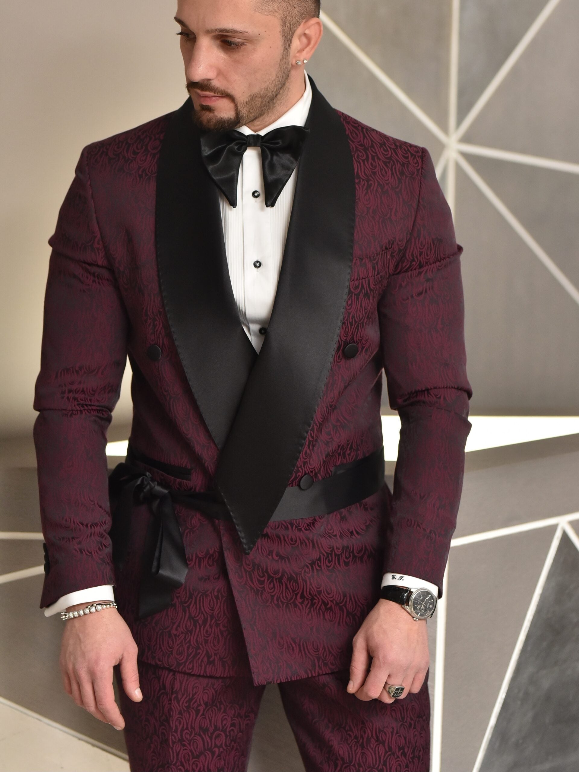 Smoking sciallato doppiopetto damascato con cintura