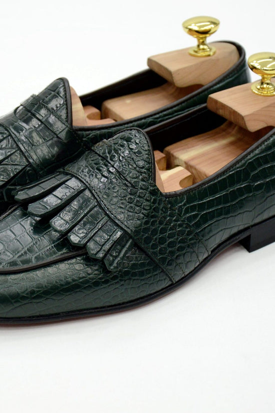 Mocassini con benda e frange cocco verde